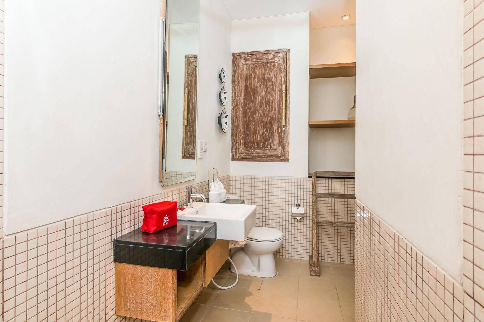 Zen Rooms Badung Nyangnyang Sari Кута Экстерьер фото