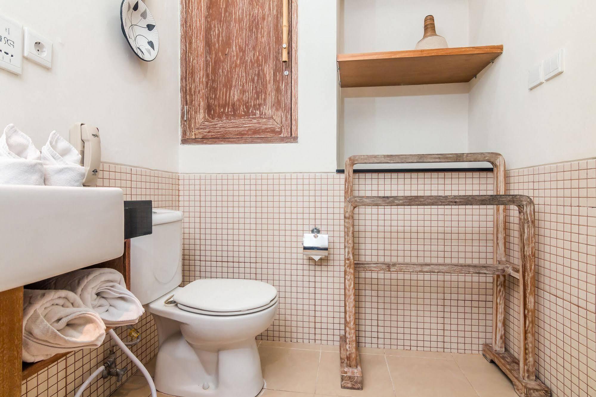 Zen Rooms Badung Nyangnyang Sari Кута Экстерьер фото
